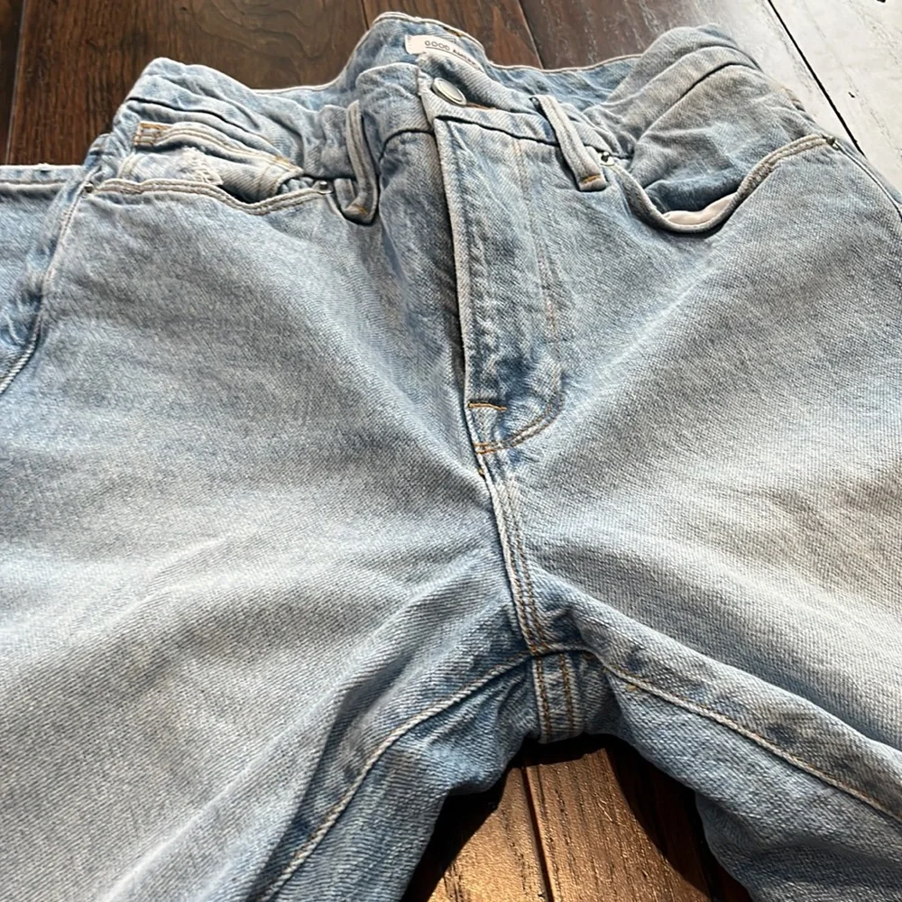 Good American Sz 4/27 High Waisted, Straight Leg Light Wash Denim Jeans - Picture 7 of 15
